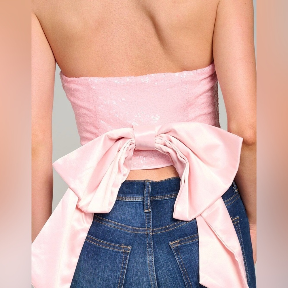 Chic Pink Strapless Crop Top with Bow